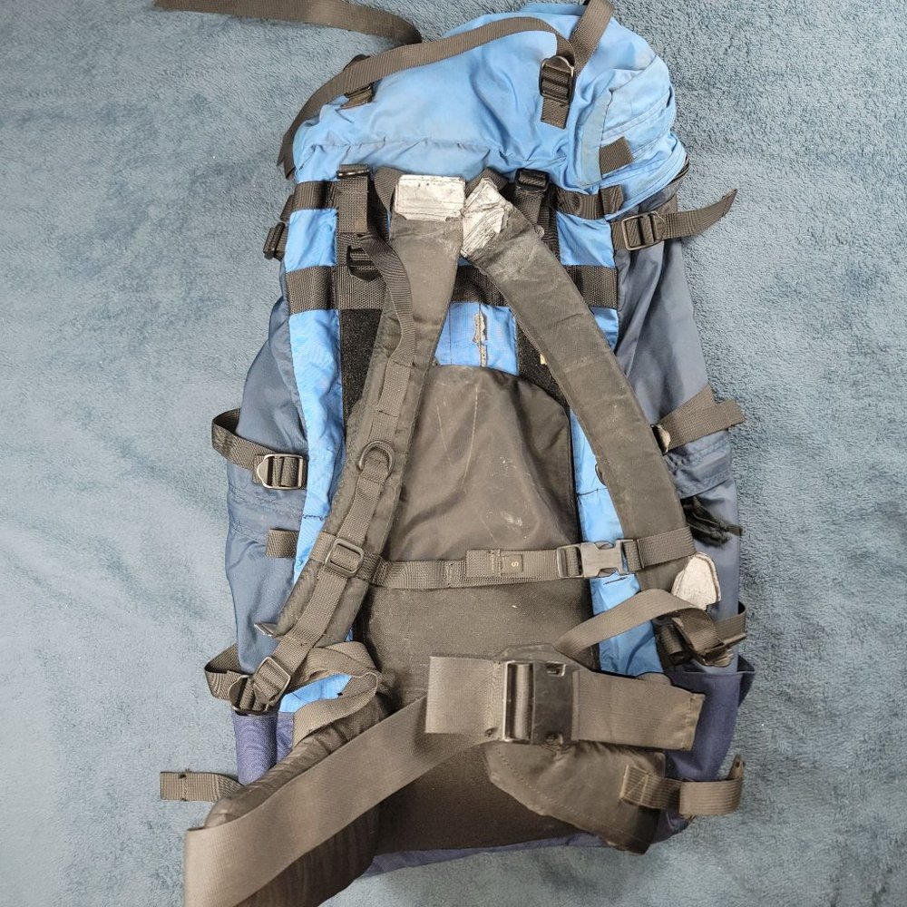 Lowe Alpine Systems Trek Small Mountaineering Bac… - image 2